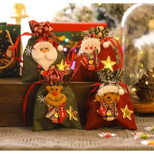 Pochette cadeau de Noël, Pochette cadeau réutilisable, Pochette cadeau en  tissu, Flocons de neige de minuit, Pochette cadeau des fêtes, Emballage en  tissu, Sac cadeau fait main, Produit biologique -  France