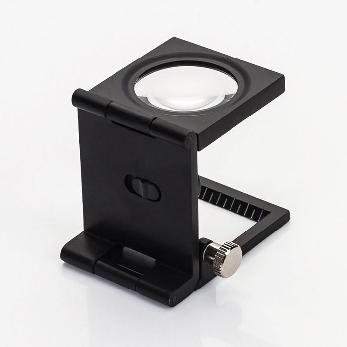 Petite loupe pliable x10 avec lumière, petite loupe pour réparation de montres, artisanat, peinture, lecture, livre, cartographie, tissu