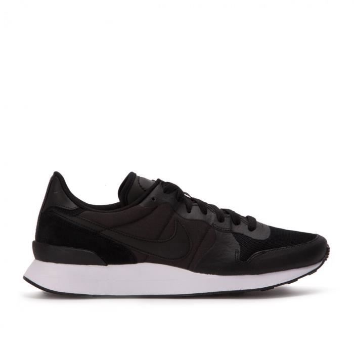 Nike sales internationalist 217