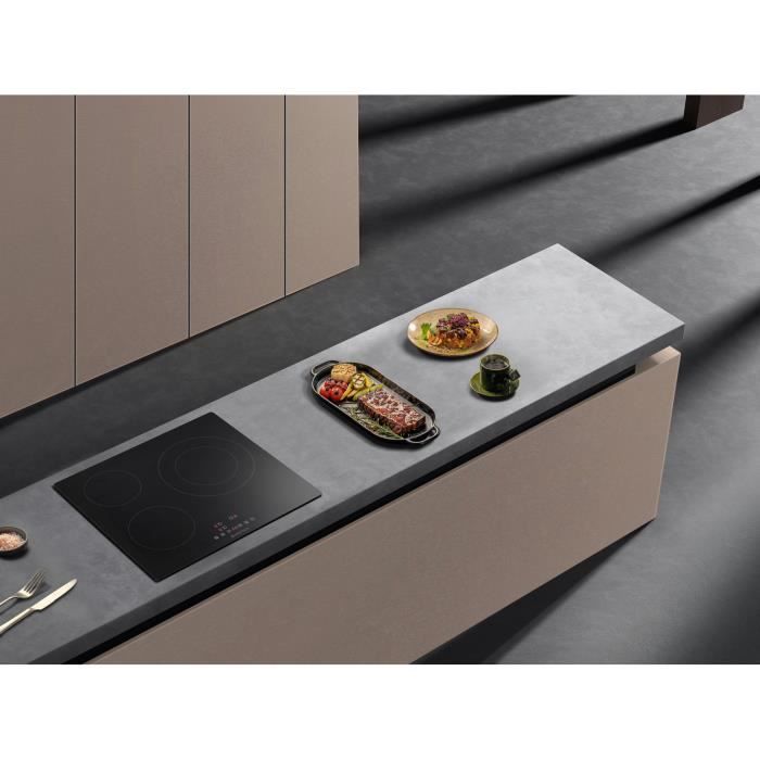Plaque Induction Portable Amzchef, plaque de cuisson à induction de 2000W,  9 niveaux de puissance, 9 réglages de température - Cdiscount Electroménager