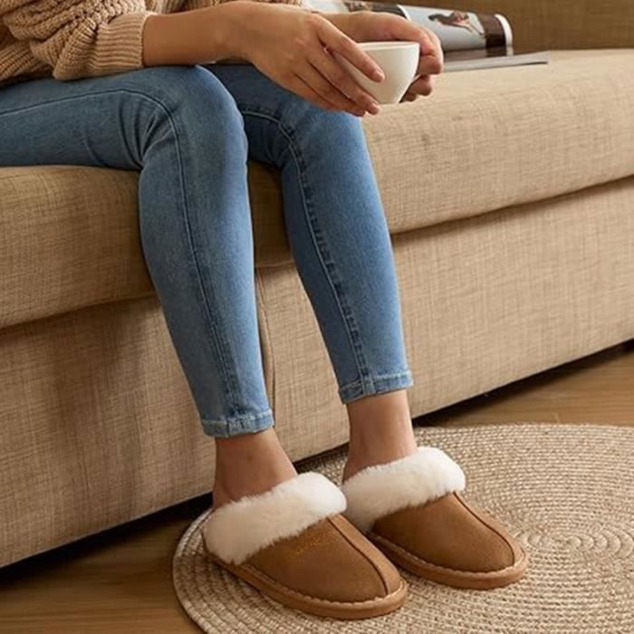 Chaussons Femme,Pantoufle Femme Maison d'hiver Doublés pour la  Chaleur,Chausson Homme Antidérapante Faux Daim à Fourrure-Kaki