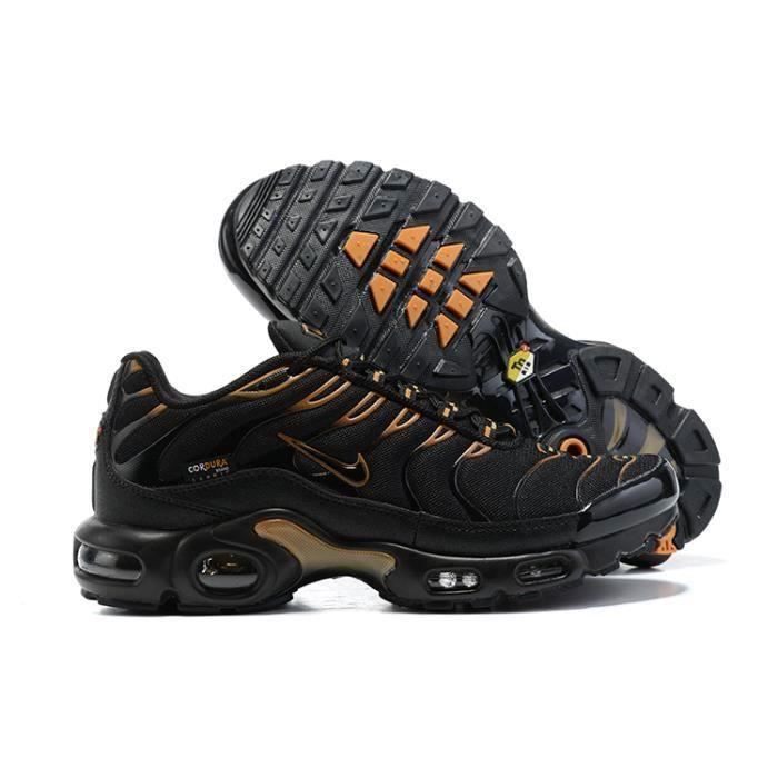 Baskets tn Plus Homme Chaussures Entra nement de Sport Noir Or
