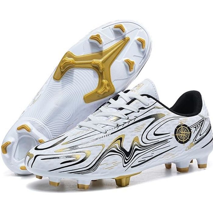 Chaussures cloutees outlet