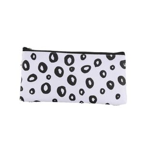 Sac De Toilette C3 A0 Pois Noir L 235 Cm Sacs De Voyage Pas