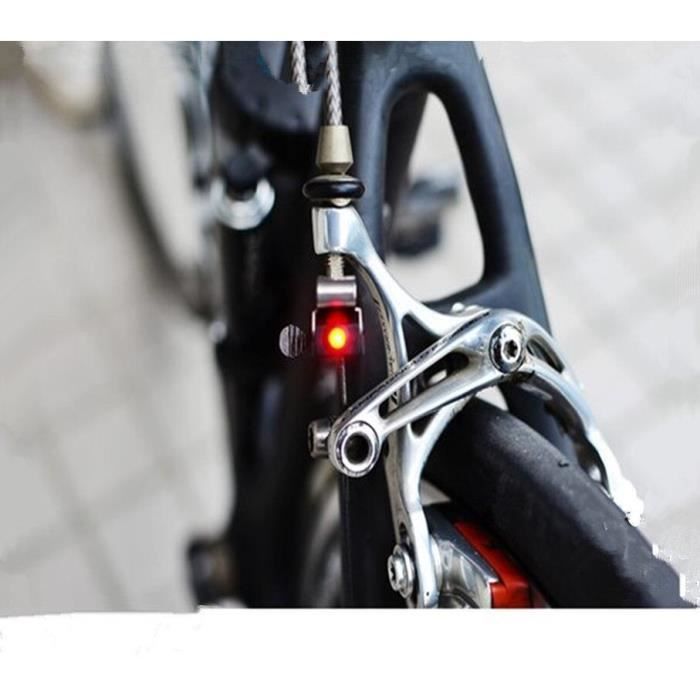 Feu de stop et arrière pour vélo WGHY3030 Noir Accessoires de cyclisme Cdiscount Sport