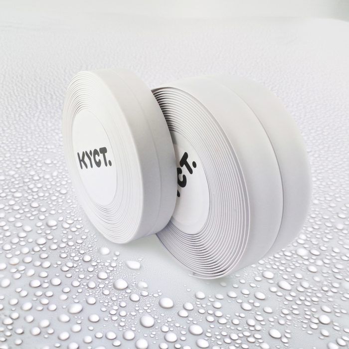 Baguette de finition KYCT 32x23 mm blanche 5 m – baguette cache-joint adhésive