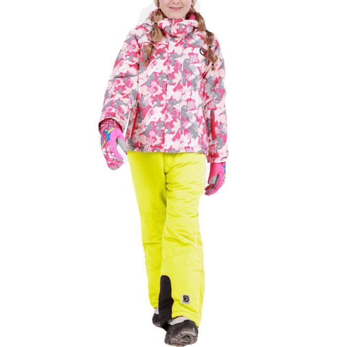 Marque de vêtements on sale de ski