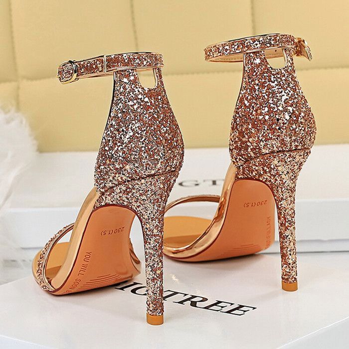 Escarpins à Talons Hauts Anne Michelle – Paillettes Argentées – Bride Cheville – Femme
