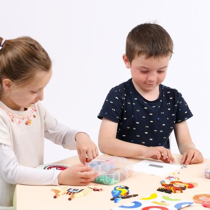 Kit Perles à Repasser 4500 Pièces – 24 Couleurs, 5 Planches, Accessoires – Activité Créative Dès 6 Ans