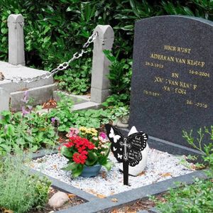 Hajo: Cimetière Tombeau Bougie funéraire Hiver Neige Bougie de… impression  d'art