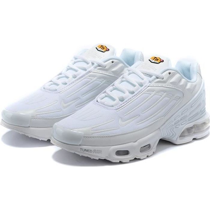 Baskets NIKEsAirs TN Plus 3 Chaussures Coche blanche de course pour hommes  et femmes - Cdiscount Sport
