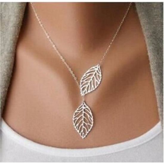 Collier Chaîne Argenté 45 Cm Avec Pendentif Feuille 32x19 Mm - Neuf Sans Emballage