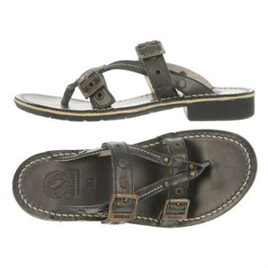 tong cuir femme kickers