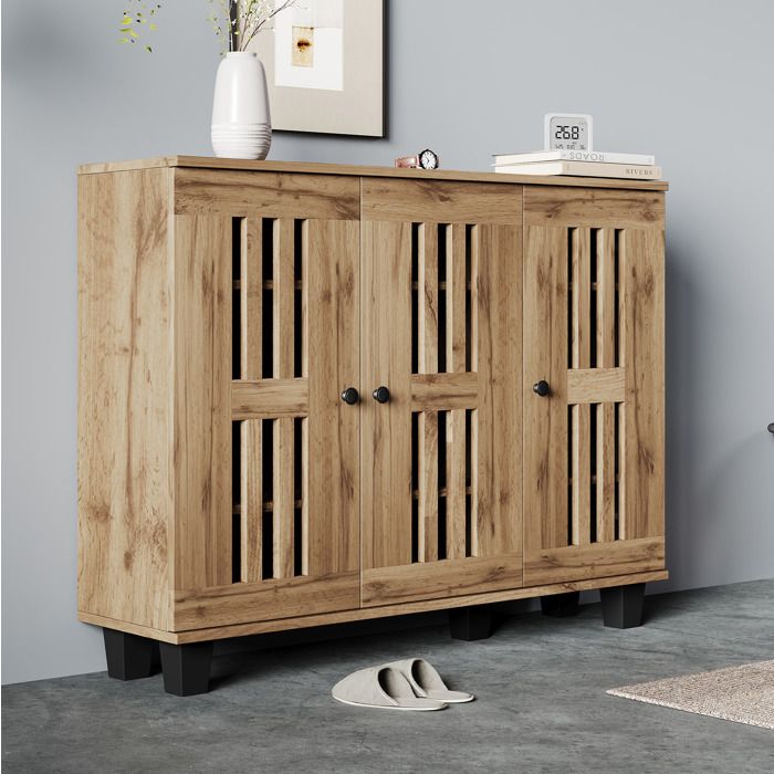 Buffet De Rangement 3 Portes Ajourées 120 X 32 X 92 Cm En Bois Naturel Avec 8 Compartiments Et Pieds Noirs Stables En PVC