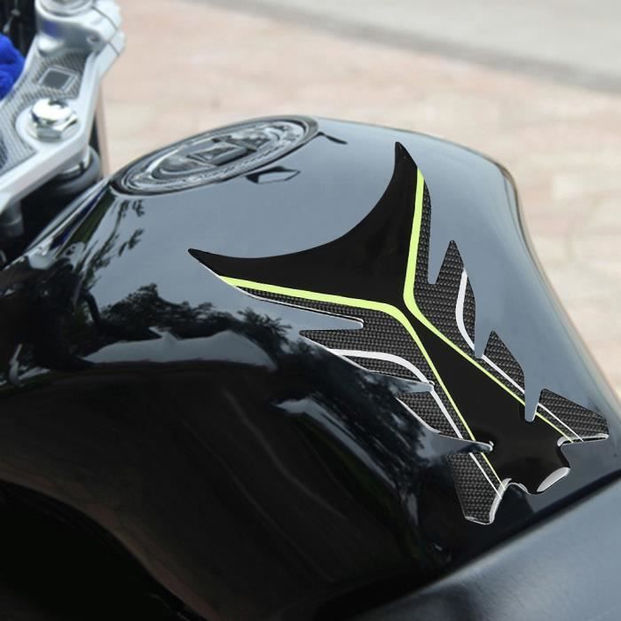 Aramox 2PCS Fuel Tank Sticker 3D Motorcycle Tank Pad Gas Oil Fuel Tank Pad Decal Universal Flame Skull Decal Decorations For Motorcycle(Black