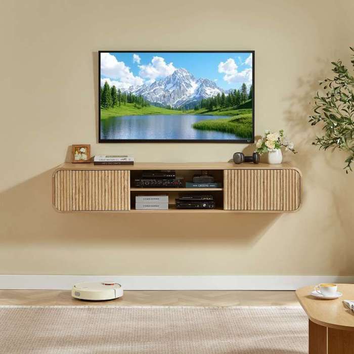 Meuble TV mural 160 cm avec compartiments ouverts et passe-câbles finition naturelle