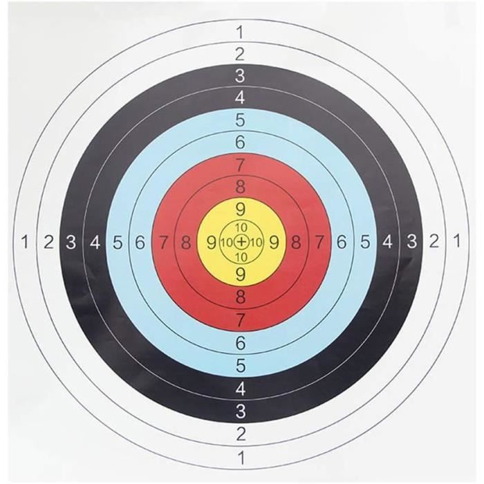 Gros Plan D'un Papier Cible De Tir à L'arc Avec Beaucoup De Trous Bullseye Dans La Gamme De Tir Arc Et Fleche 2j8mbn5