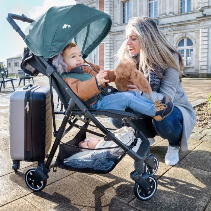 BEBECONFORT Poussette 2 en 1 Hello, avec nacelle intégrée, 4 roues, Black  Chic, de la naissance à 4 ans (22kg) - Cdiscount Puériculture & Eveil bébé