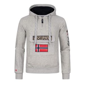 Geographical norway boomerang man deals