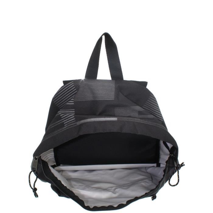 Eastpak store startan black
