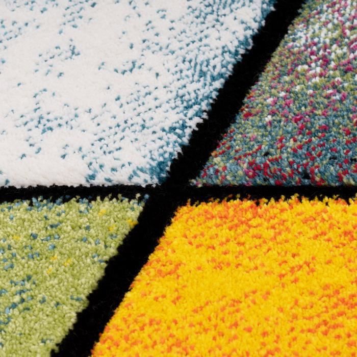 Tapis Poils Ras Motif Losange Scandinave - Crème - 100% Polyester - Turquie