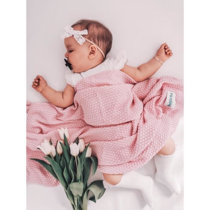 Couverture bébé : douceur & confort pour des rêves étoilés