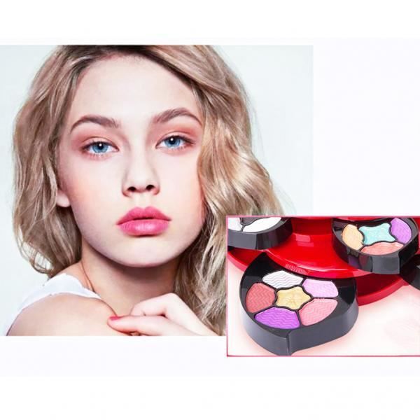 Kits de maquillage pour adolescents – Coffret cadeau de maquillage « LOVE »  pour jeunes adolescents ou filles – Comprend une palette de fards à  paupières avec des combinaisons de couleurs ultimes –