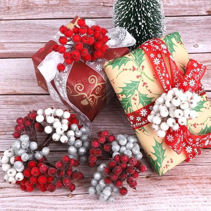 Décorations De Noël : 8 Branches De Pin Artificielles Avec Baies Rouges Et Neige Givrée - Longueur 30 Cm - Pour Centre De Table, Guirlande, Décoration Murale