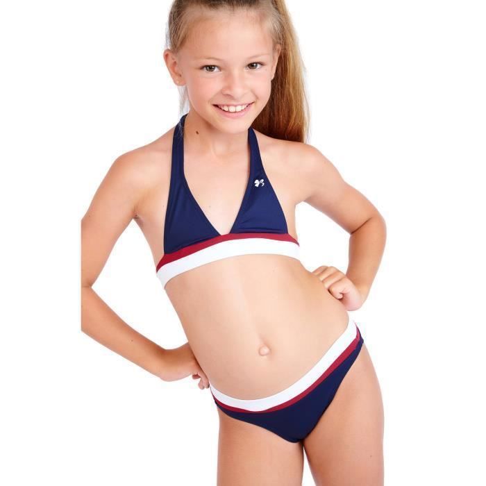 Fillette en hotsell costume de bain
