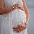 Bola de grossesse argent lisse avec chaîne - EVA (Pieds) - plaquée argent véritable - coffret cadeau femme enceinte-1