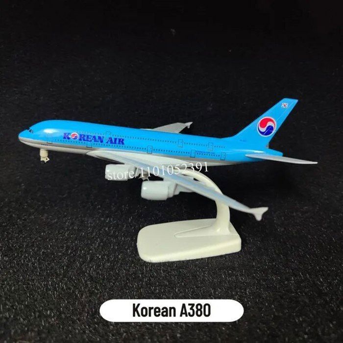 Modèle d'avion jouet Airbus A380 des Émirats, échelle 1/160, grand modèle d'avion de 18 pouces, Kits de jouets avec support, modèle d'avion de ligne Modèle d'avion jouet Airbus A380 des Émirats, échelle 1/160, grand modèle d'avion de 18 pouces, Kits de jouets avec support, modèle d'avion de ligne