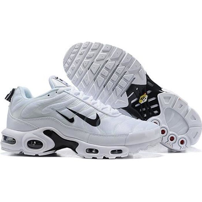 chaussure pour homme nike tn