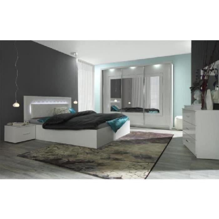 Chambre à coucher complète PANAREA + LED. Lit + garde robe + chevets + commode. Coloris blanc, finition chrome. 200 Blanc