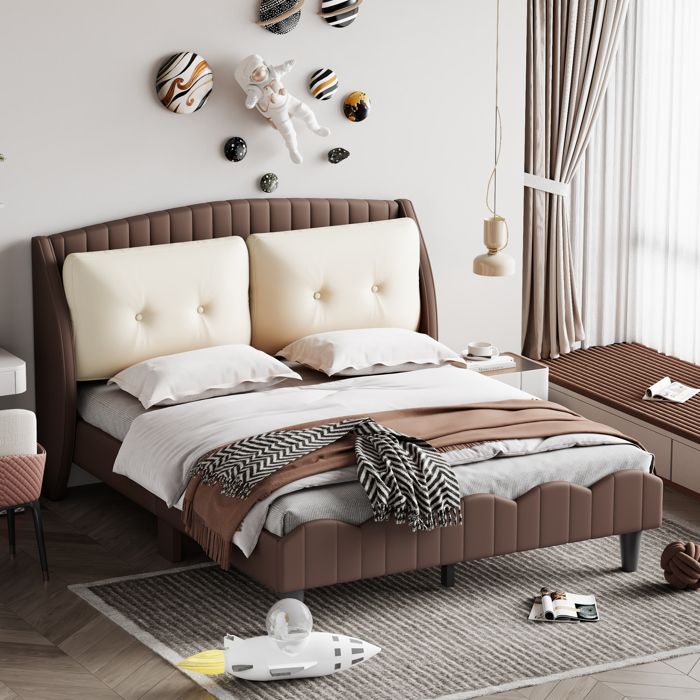 lit capitonné en similicuir marron 140 x 200 cm, désign avec rayures verticales, sommier à lattes, style contemporain