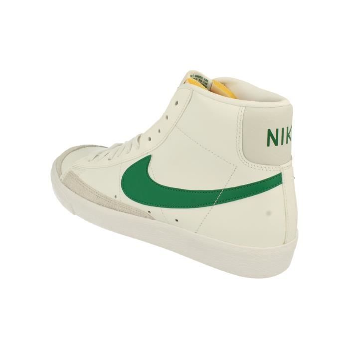Baskets Nike Nike Blazer Mid Homme Jaune Nike Blazer Mid Pro Club