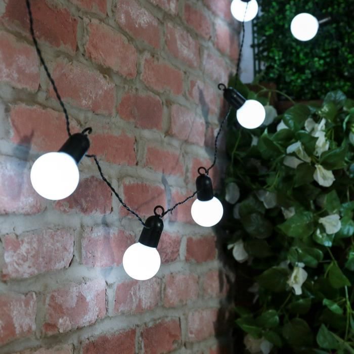 Guirlande Lumineuse Décorative Festoon Style Ambiance Guinguette 20 Ampoules Boules LED Blanches 5 Mètres Intérieur / Extérieur