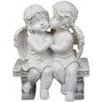 45>Statuette représentant un couple d'anges sur un banc en pierre artificielle Env. 24 cmParent-0