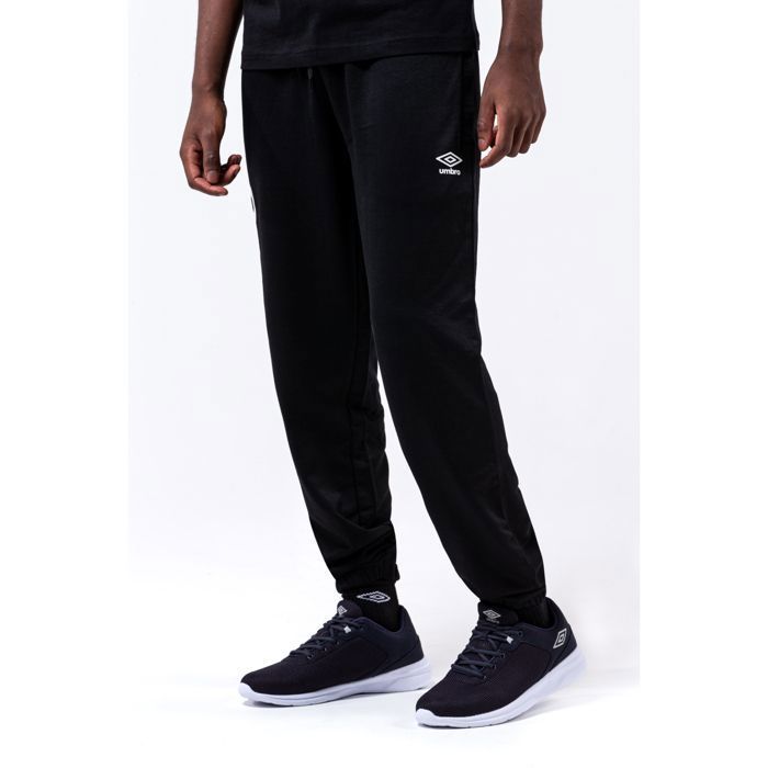 Pantalón de jogging 'Umbro' - NEGRO - Kiabi - 25.00 Pantalón de jogging 'Umbro' - NEGRO - Kiabi - 25.00
