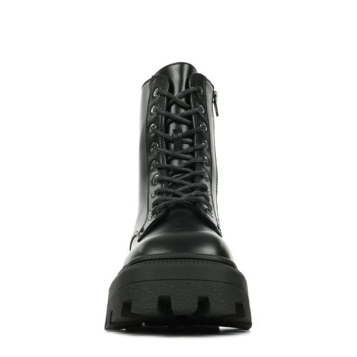 Buffalo noir store montante