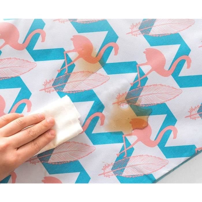 HTRTRR Couverture de Pique-Nique imperméable et Pliable en Tissu Oxford imperméable 200 cm x 195 cm, idéale pour Le Camping et la détente (Bleu foncé