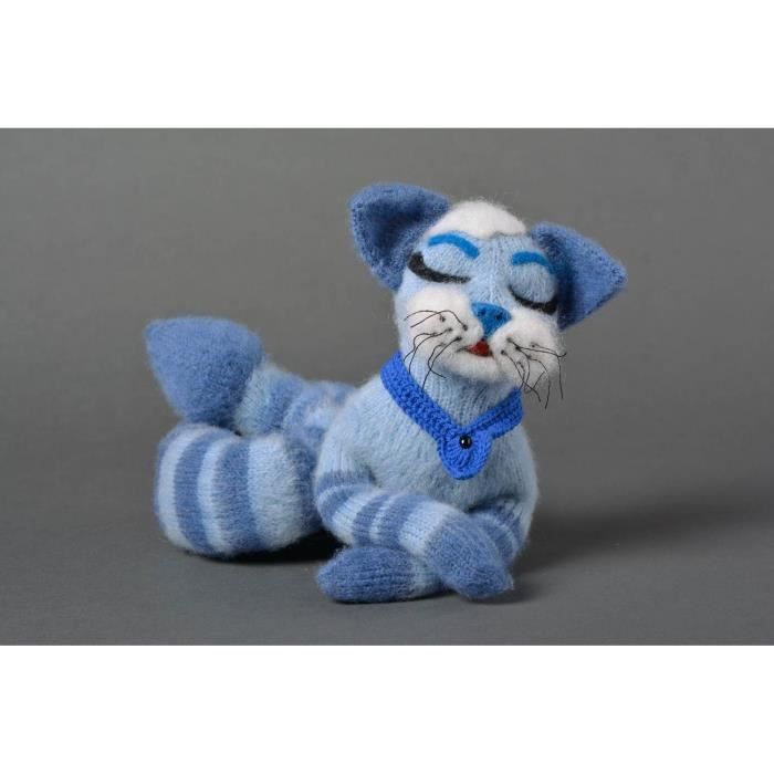 Peluche Chat Bleu Jouet Tricot Fait Main En Laine Cadeau Enfant Original Reference Cdiscount Jeux Jouets Peluche Chat Bleu Jouet Tricot Fait Main En Laine Cadeau Enfant Original Reference Cdiscount Jeux Jouets