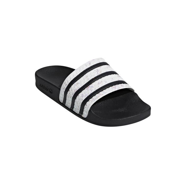 claquette adidas blanche