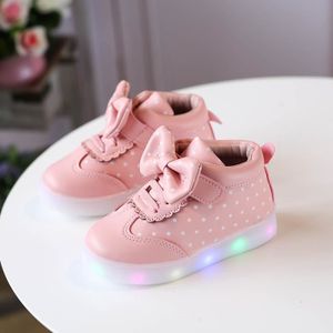 Chaussons Baskets enfants 1er age Guess Bleu et rose