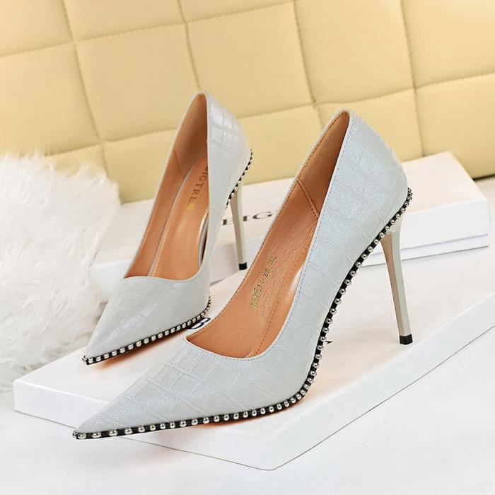 Escarpin Femme Talon aiguille super haut verni brillant bouche peu