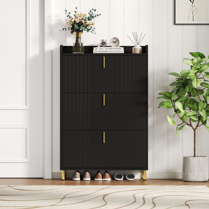 Meuble à chaussures noir mat 3 portes abattantes 6 compartiments MDF 80 x 23 5 x 123 5 cm