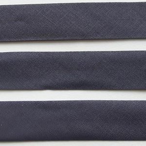 30 mm Noir Vendu au mètre Ruban biais en polyester et coton 30 mm Noir Vendu au mètre Ruban biais en polyester et coton