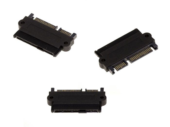 Adaptateur MiniSAS SFF-8482 vers SATA 22 pour Disque Dur. SAS 8482 vers SATA 15+7.