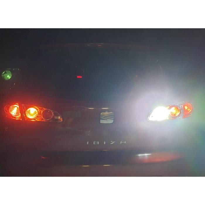 Ampoule LED feu de recul blanc 6000K canbus pour Seat Ibiza III 6L