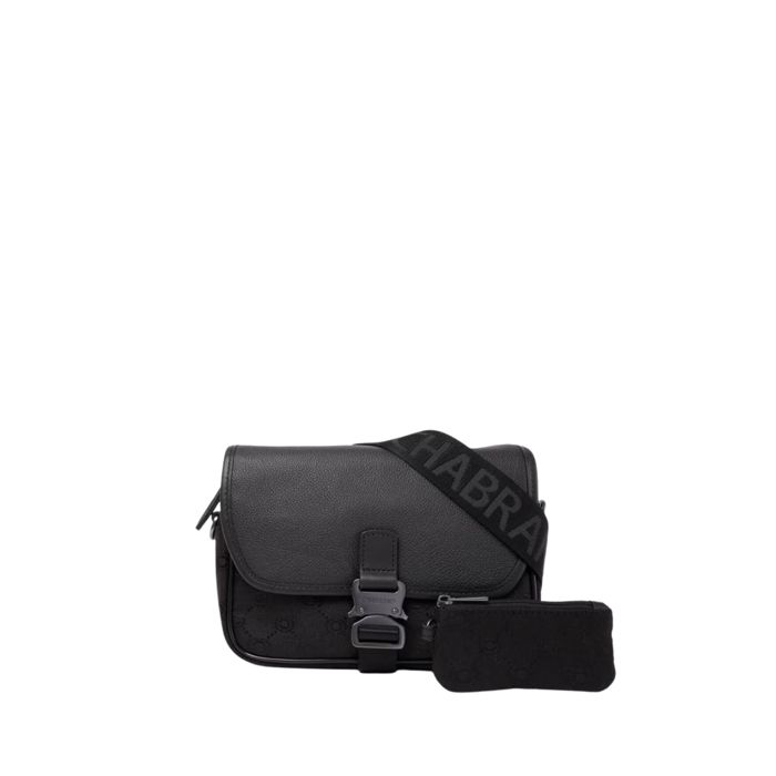 Sacoche bandouliere Chabrand Ref 66548 NY111 Noir 22*15*7 cm Sacoche bandouliere Chabrand Ref 66548 NY111 Noir 22*15*7 cm