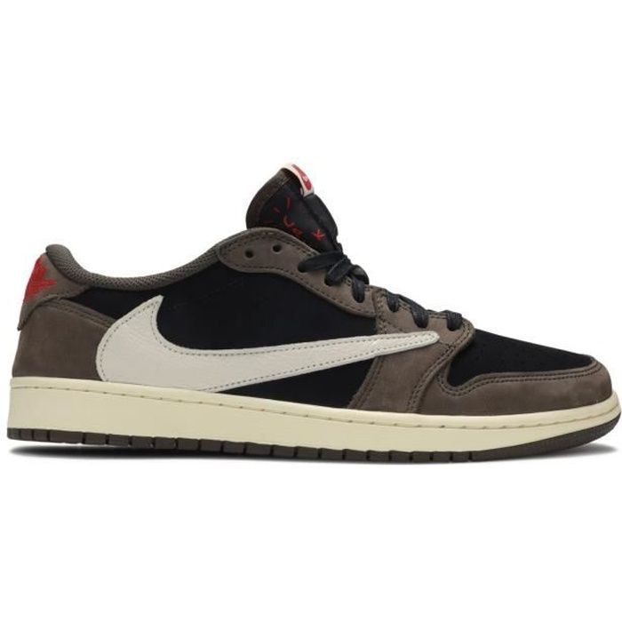 chaussure travis scott